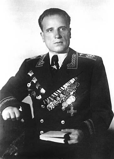 Маршал авиации Александр Евгеньевич Голованов