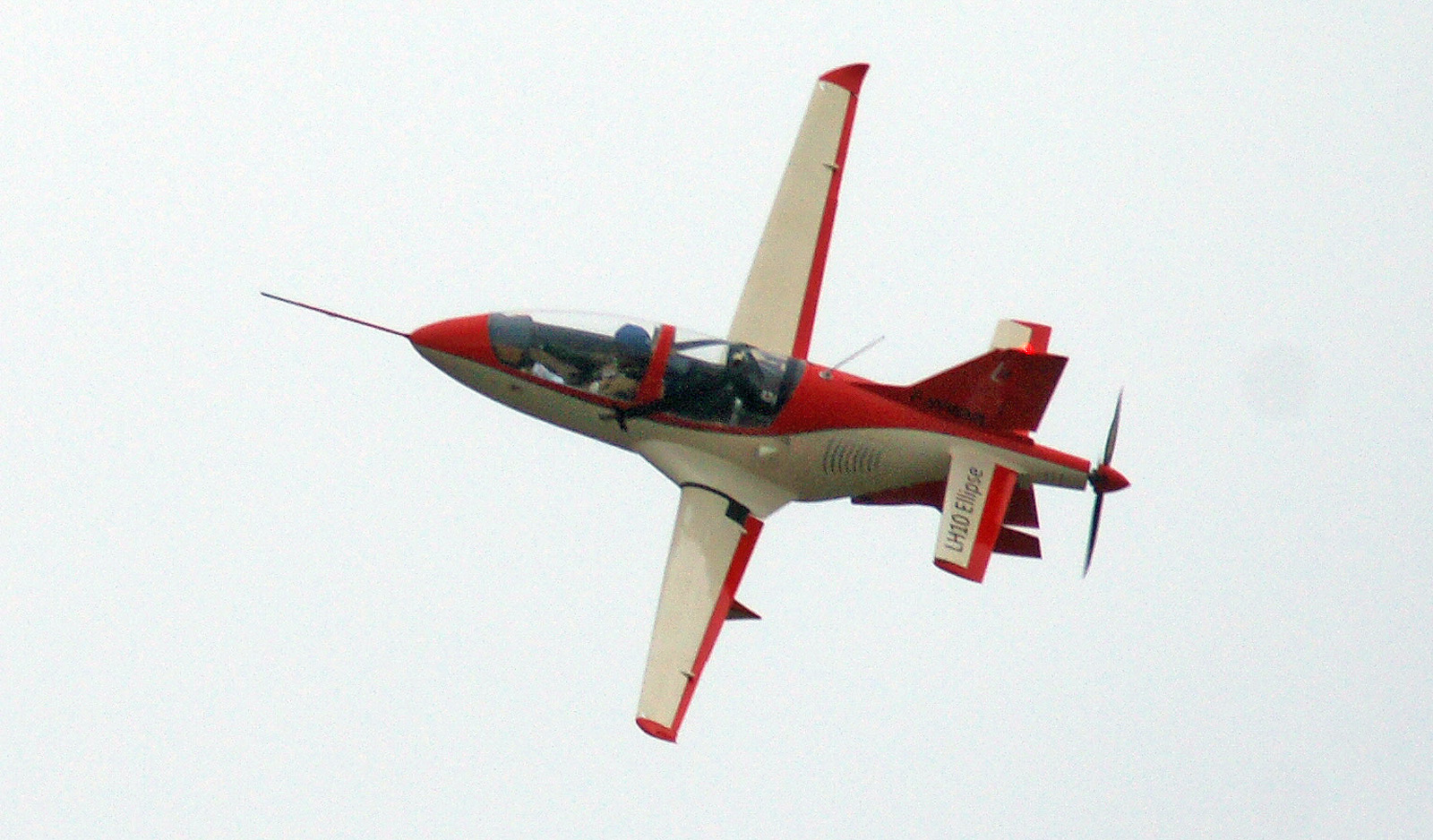 LH-10 Ellipse - самый быстрый самолёт среди двухместных до сотни сил