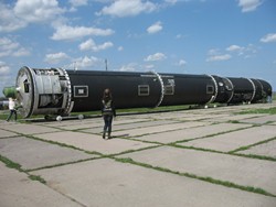 Ракета Р-36М2 "Воевода" в музее, Фото army-news.ru