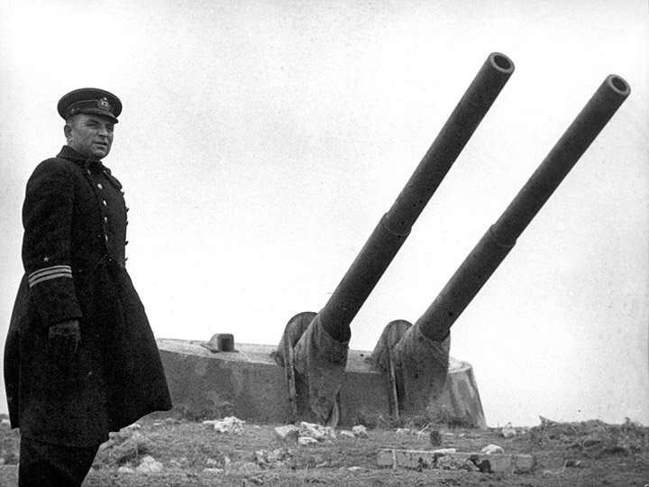 Самоходный артиллерийский дивизион "Крейсер" 1941 год. Для о бороны Крыма по vasia23.