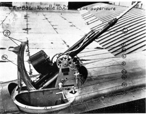 Пушка HS.9 на экспериментальной турели ТО.25 (АВ.3) на бомбардировщике МВ-200