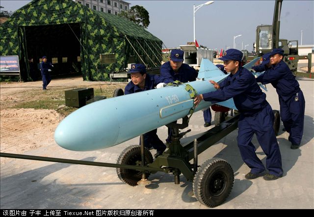 Сверхзвуковая противокорабельная ракета YJ-1. Китай