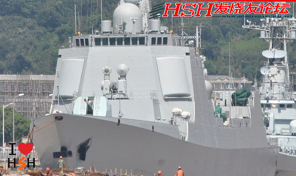 Новый китайский эсминец УРО Проекта 052D.