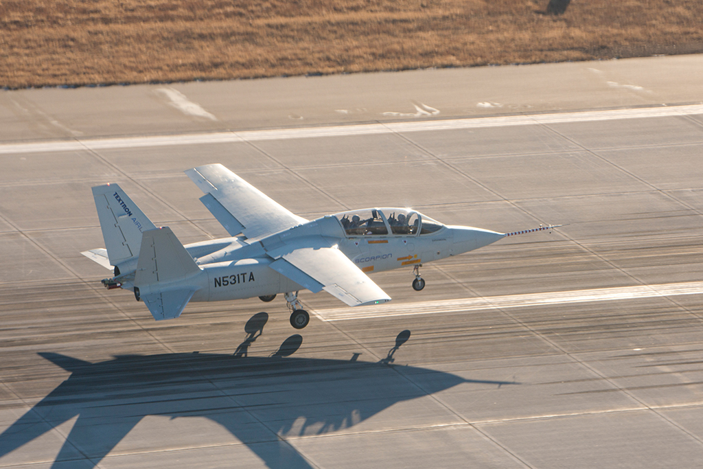 Перспективный легкий штурмовик Textron Scorpion. США