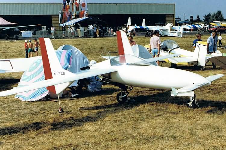 Легкий самолет Chudzik CC-02 Rafale. Франция