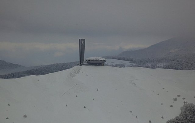 Монументальный памятник коммунизму