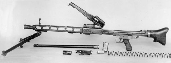 Пулемёт MG45 в частично разобранном виде
