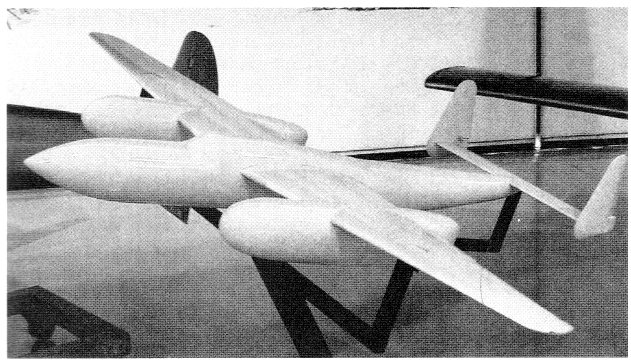 Модель первого варианта Hughes D-2