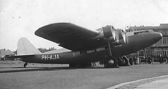 Пассажирские и военно-транспортные самолеты Fokker F.22/F.36. Нидерланды