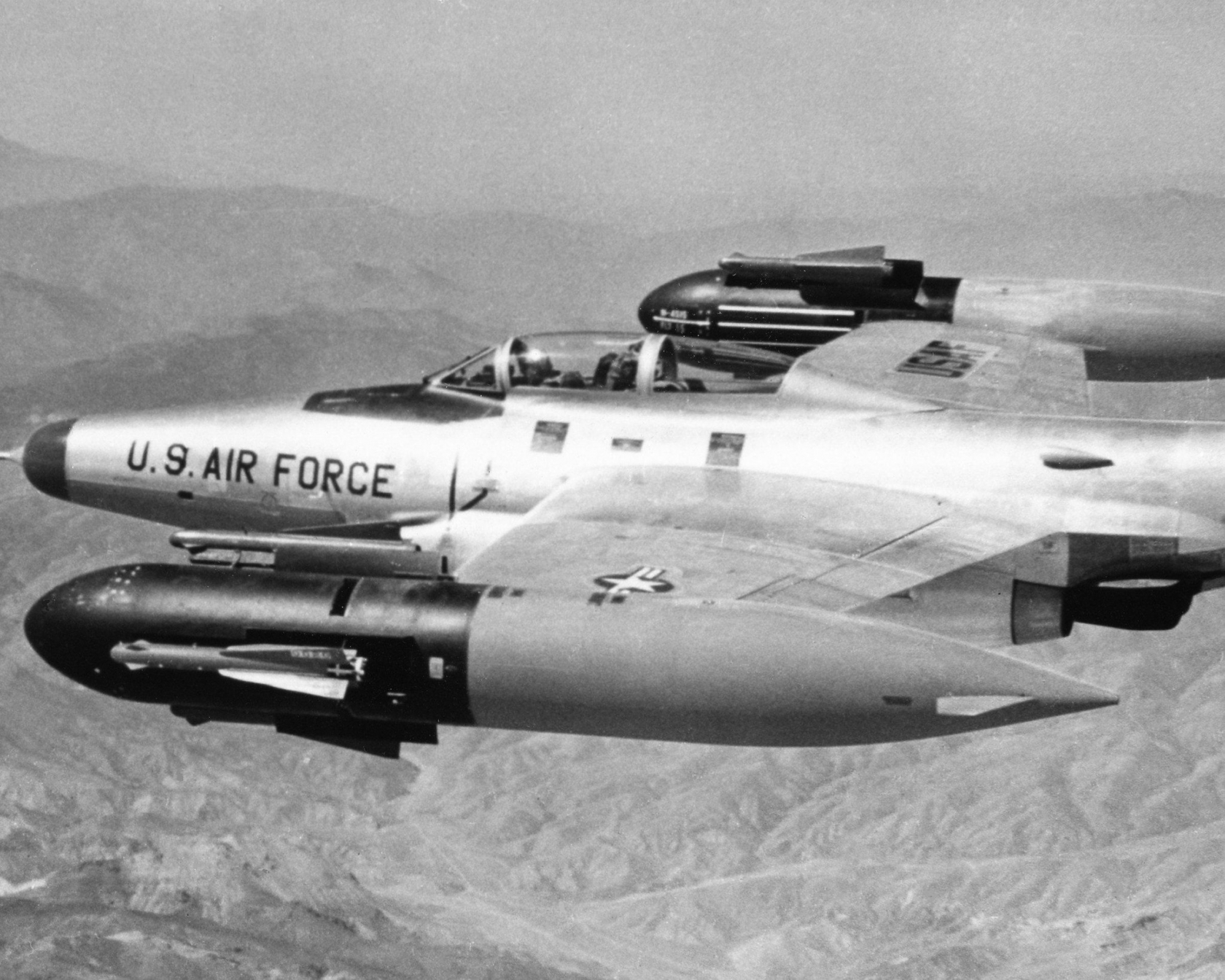 Уродлив. Northrop F-89H Scorpion