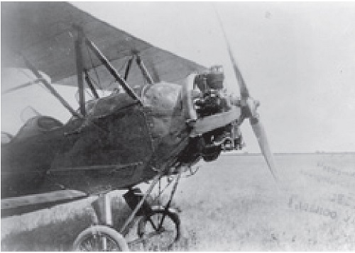 Экспериментальный самолет У-2 с винтом-глушителем