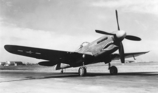 Опытный истребитель Curtiss XP-40 Q. США