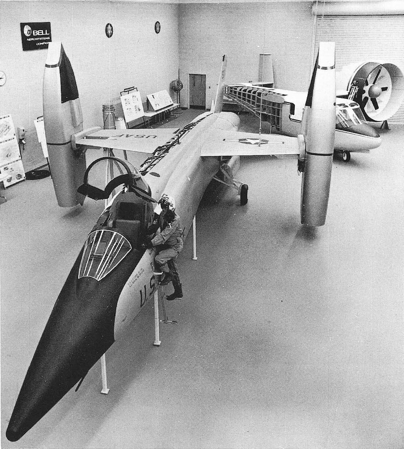 Проект истребителя-бомбардировщика/перехватчика ПВО с ВВП Bell D-188A. США