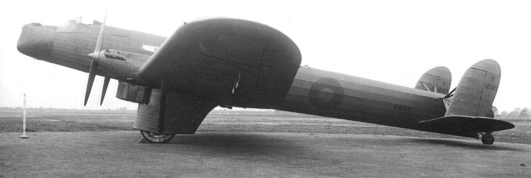 Тяжелый ночной бомбардировщик Fairey B.19/27 Hendon. Великобритания