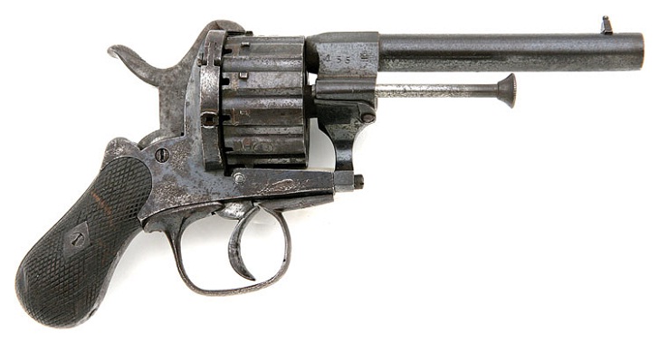 12-зарядный шпилечный револьвер Лефоше