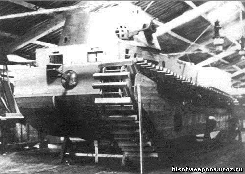 Первенец - Тяжелый танк FCM 1A. Франция