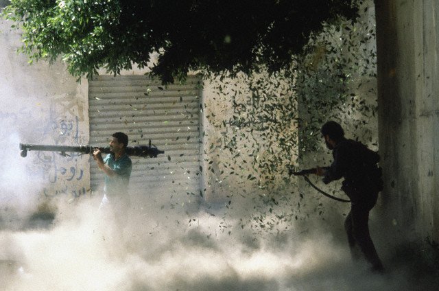 бойцы ООП выстрел из ручного БО ливан жаркое лето82 года