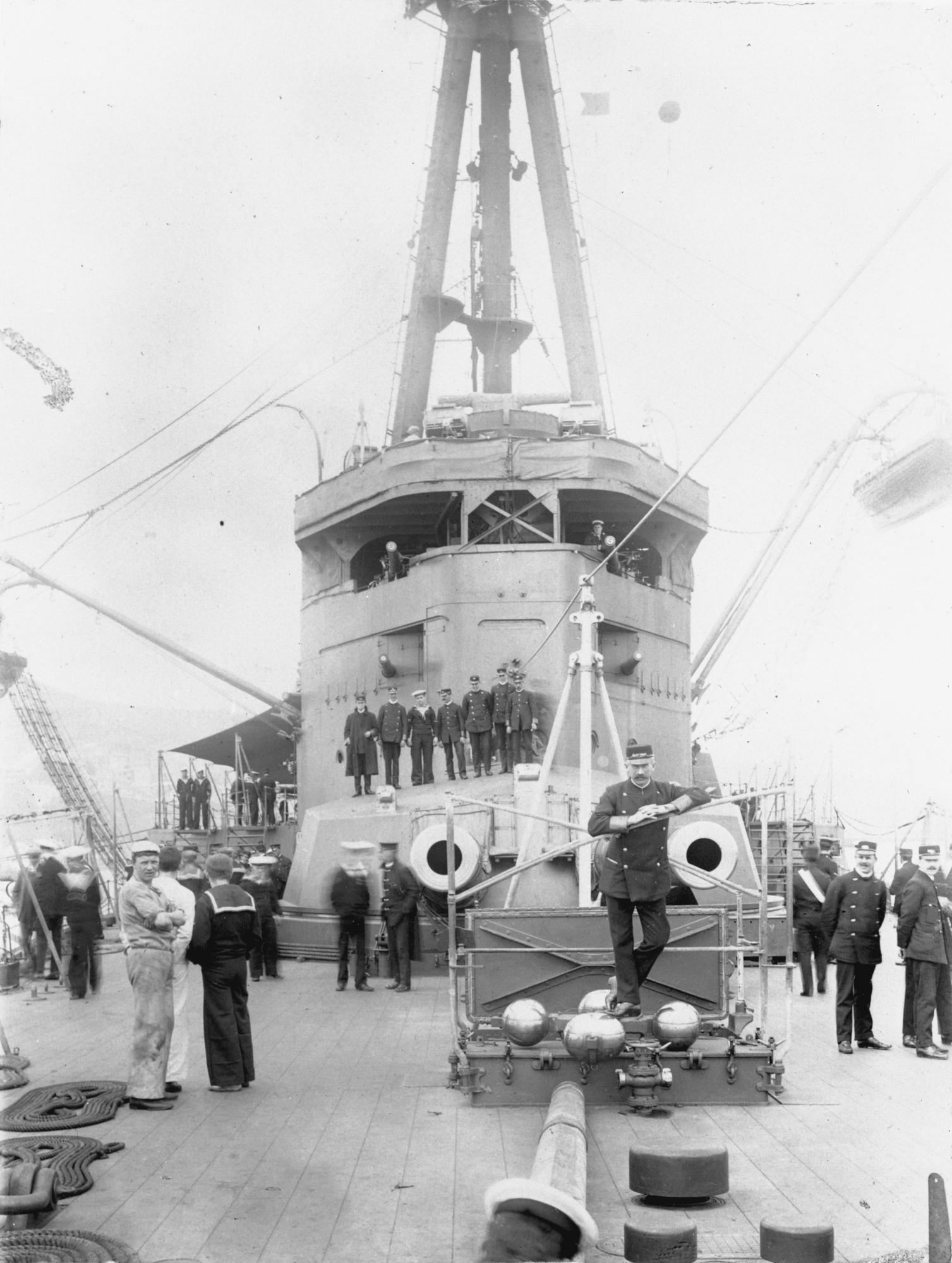 Визит линейного крейсера HMS New Zealand в Новую Зеландию.