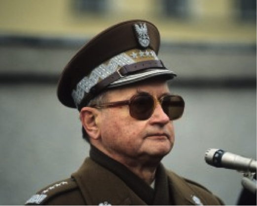 Скончался последний лидер социалистической Польши Войцех Ярузельский