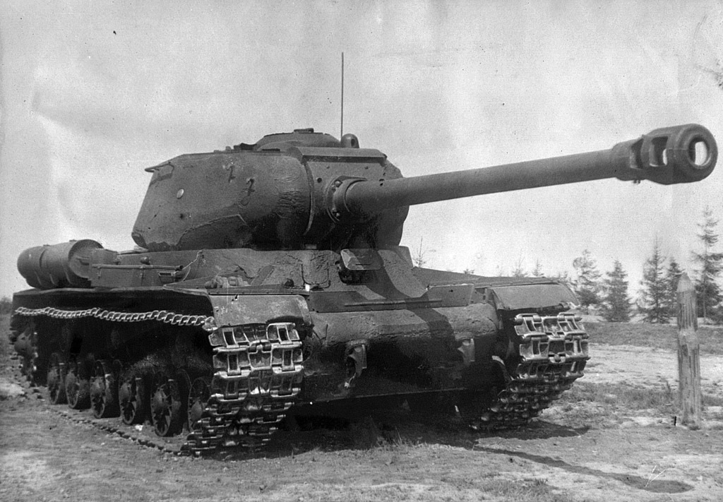 ИС-2, выпущенный весной 1944 года