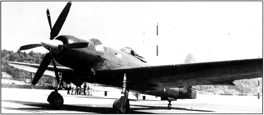 Опытные палубные истребители-бомбардировщики Boeing XF8B-1. США