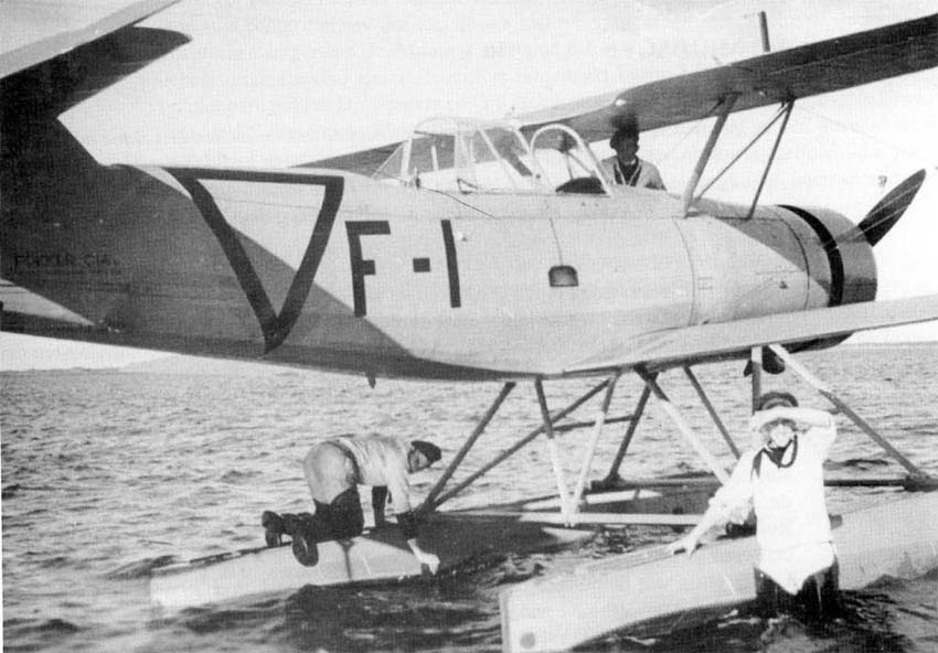 Многоцелевые поплавковые гидросамолеты Fokker C-XIV W. Нидерланды