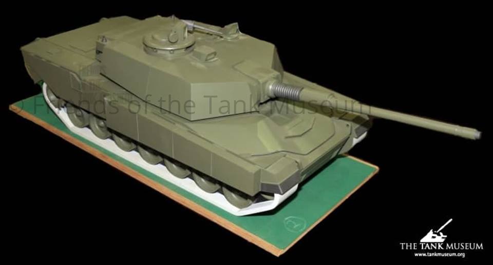 модель проекта основного боевого танка MBT-80