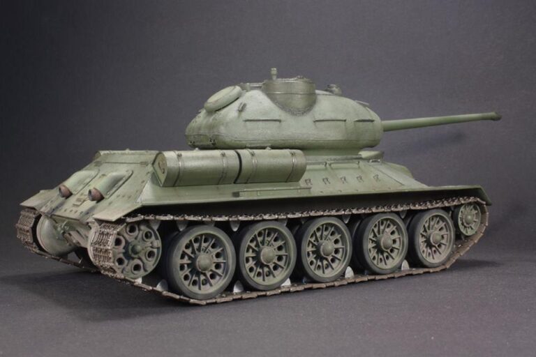 Т-34-85 по-югославски.