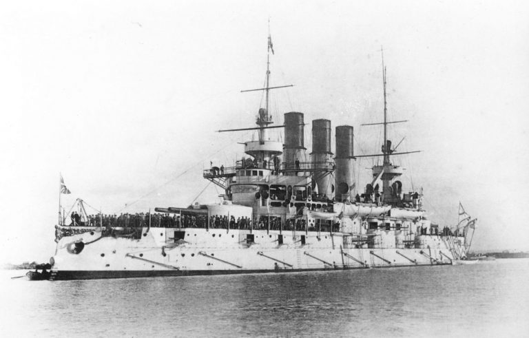 Российский императорский флот и военное кораблестроение в конце 19-го - начале 20-го веков