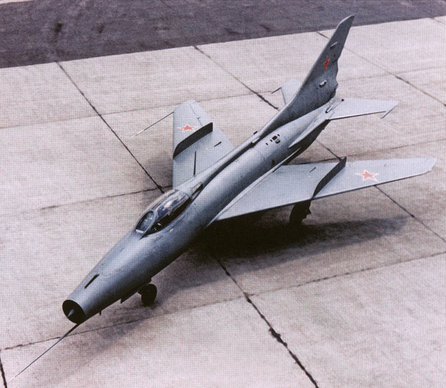 МиГ-23. Одно имя - много самолетов. Часть 1