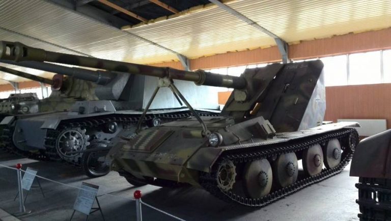 Waffenträger на базе Pz.Kpfw.38 в музее в Кубинке