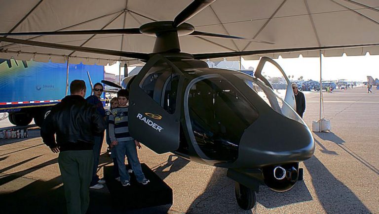 Sikorsky S-97 Raider (Сикорский S-97) — разведывательный вертолет американской компании Sikorsky Aircraft, построенный по соосной схеме с толкающим винтом в хвостовой части