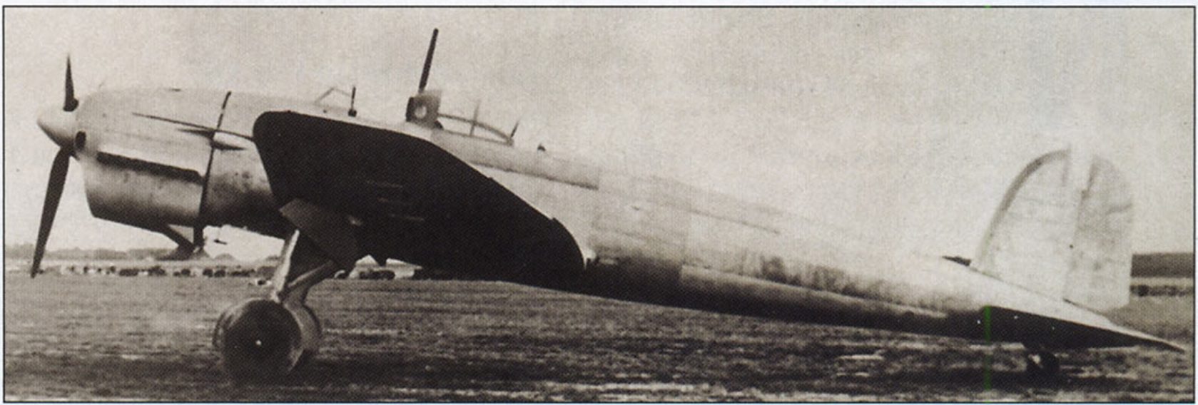 Опытные пикирующие бомбардировщики Heinkel He 118. Германия