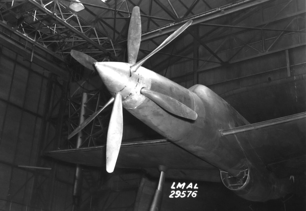 Проект тяжелого истребителя сопровождения Republic XP-69. США