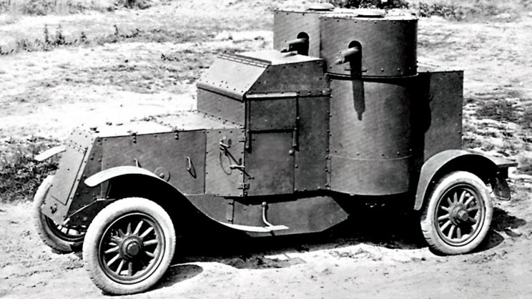 Наиболее распространенный в РККА броневик Austin второй серии образца 1915 года