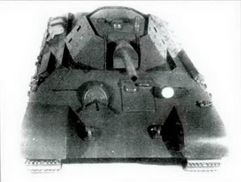 Макет экранирования Т-34 группы И. Бурцева спереди. 1943 г.