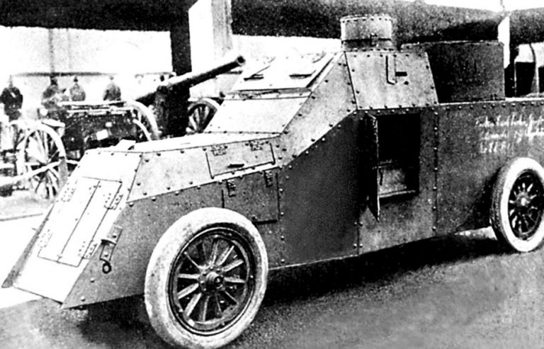 Бронемашина для первой автомобильной пулеметной роты с корпусом Ижорского завода. 1915 год