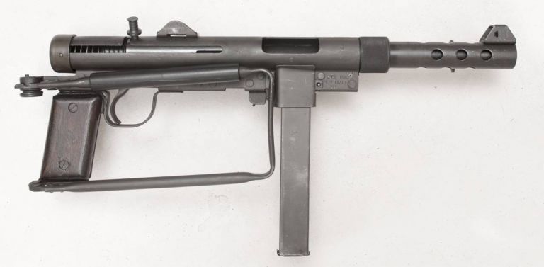 Пистолет-пулемет m/45