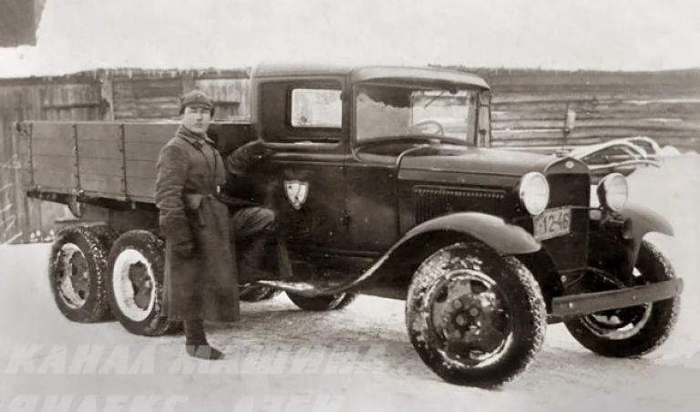 (Это не ГАЗ-ААА – это «Форд-Тимкен» обр. 1931 г.)