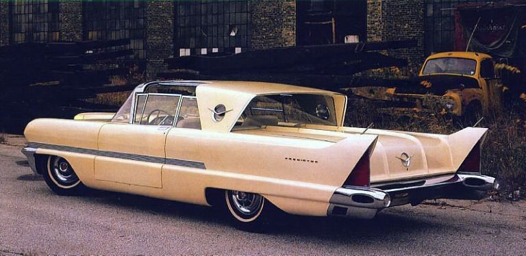 Забытые концепт-кары. Рackard Request 1955 года и Packard Predictor 1956 года