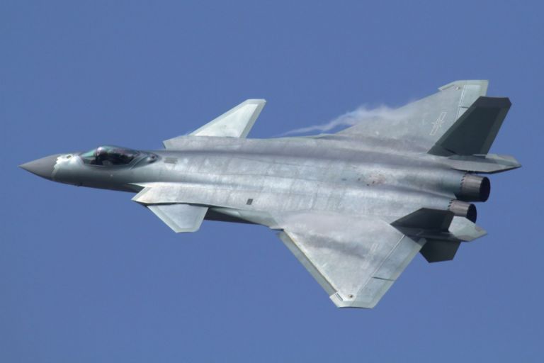 Китайский истребитель J-20