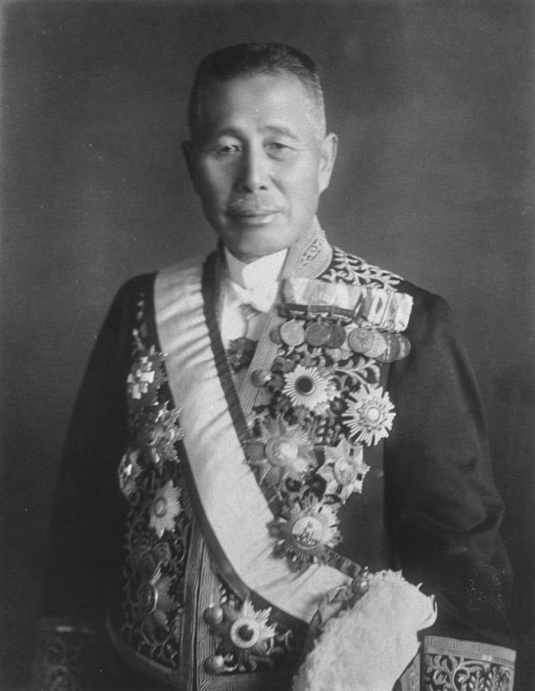 Премьер-министр Японии, барон Гиити Танака 