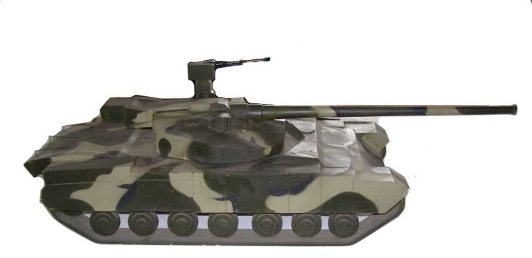 Деревянный макет танка «Объект 490А», 1:10