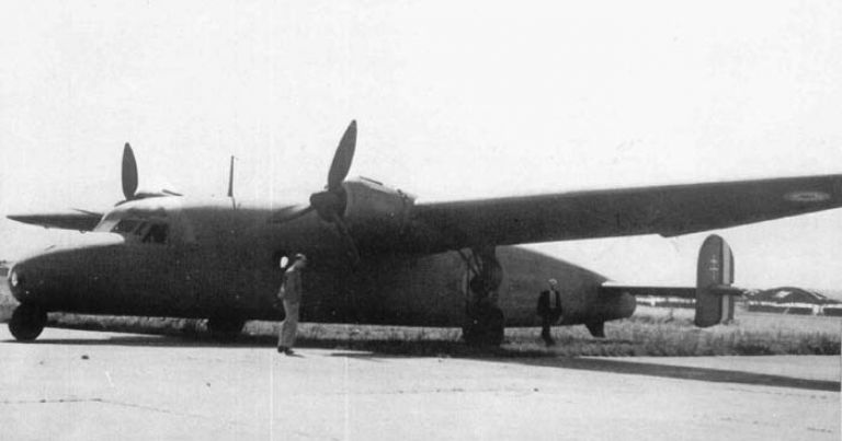 прототип транспортного самолета BV 144