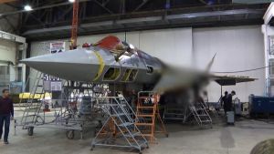 Истребитель Су-57 разбился 24 декабря. Это была первая серийная машина, которую планировалось передать военным 27 декабря.