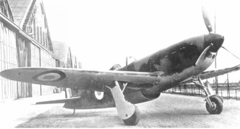 Первый прототип VG.45. Вооружение еще не установлено.