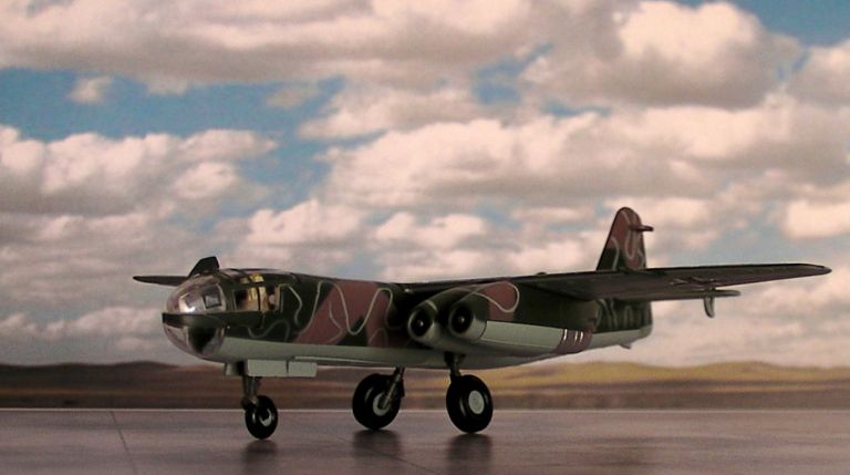 Первый в мире реактивный бомбардировщик - Arado Ar.234 Blitz. Реальный и альтернативный