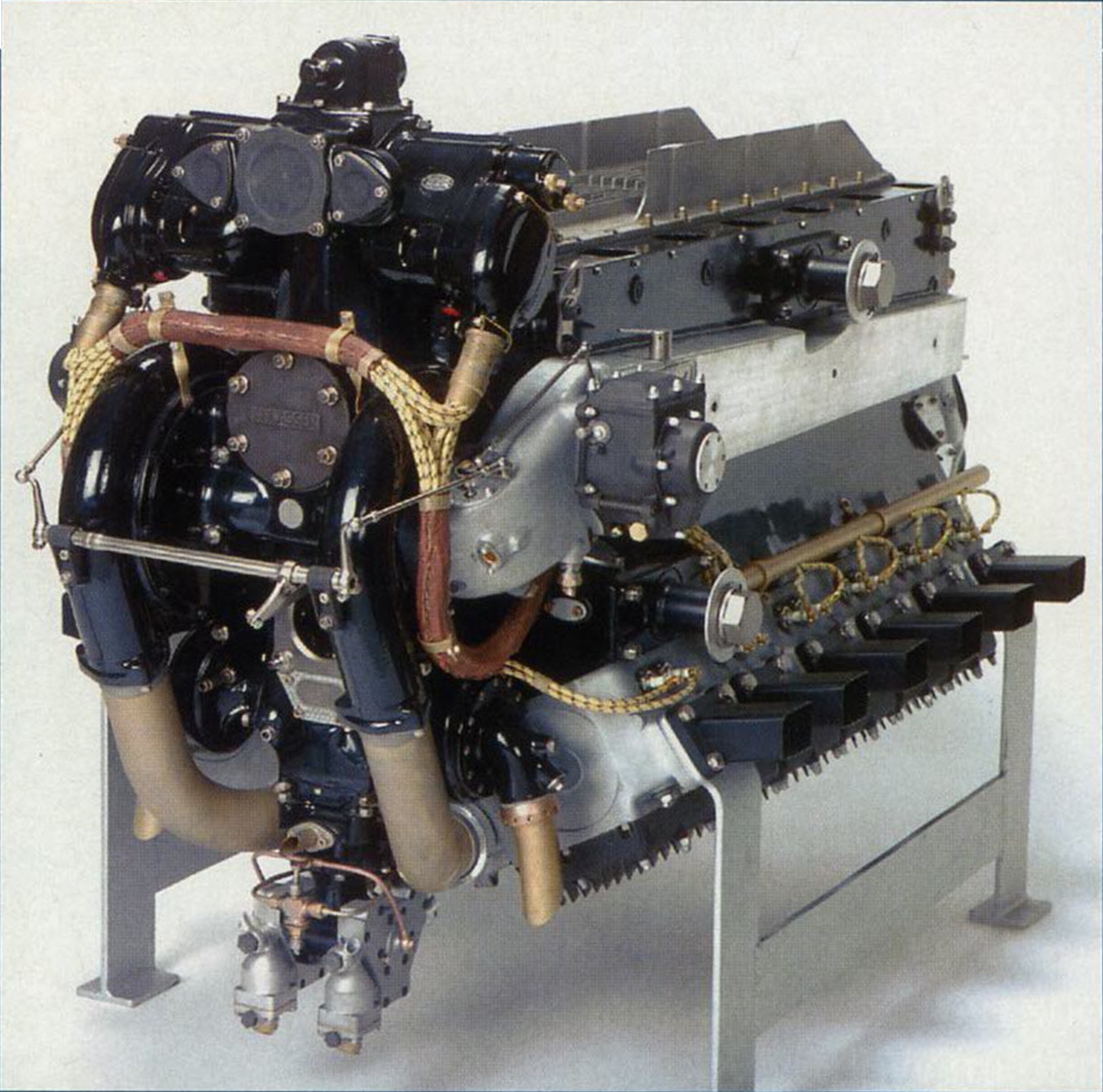 Двигатель дб. 126 Daimler мотор. Двигатель Даймлер 572. DB 601 двигатель. Экспериментальные двигатели.