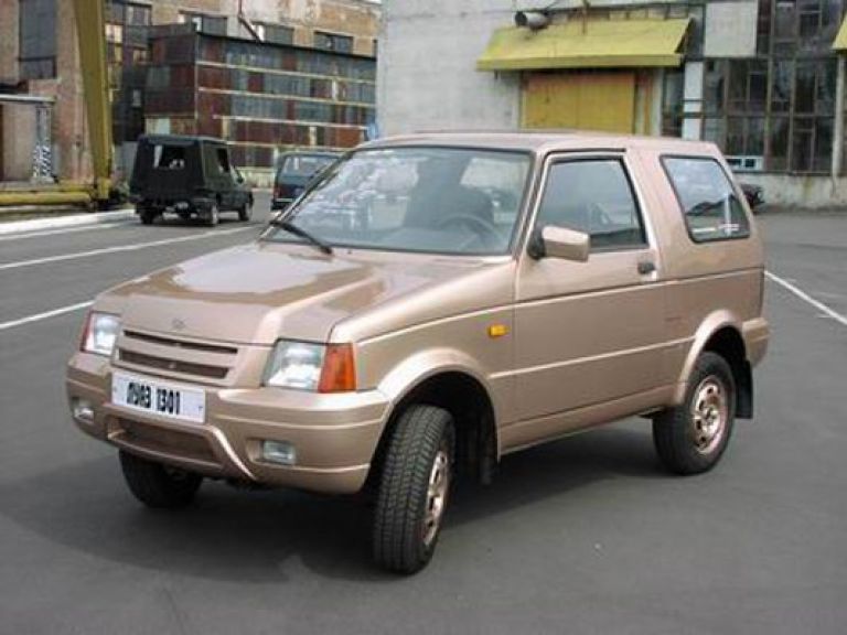 Каким был бы автопром СССР в 90-е годы.