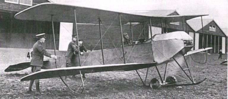 Первый британский самолёт Avro 500